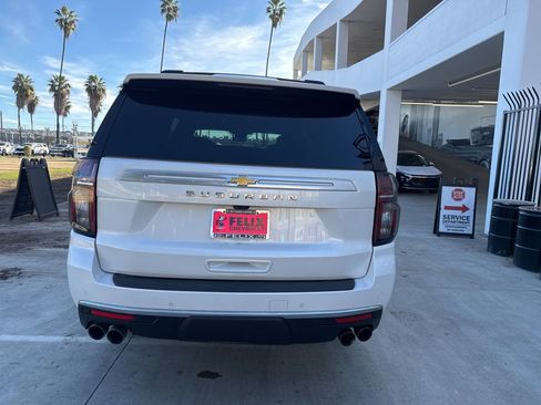 Used 2023 Chevrolet Suburban High Country w/ Premium Package image 5