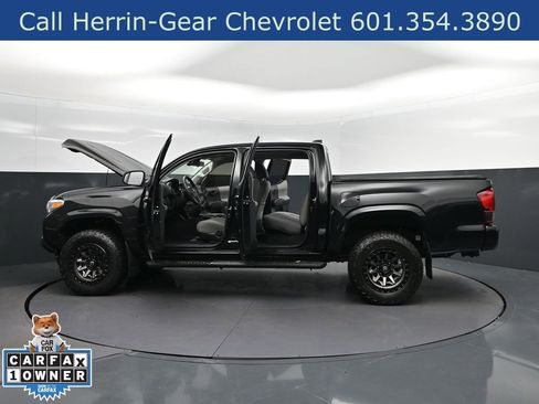 Used 2023 Toyota Tacoma SR AWD/4WD image 47