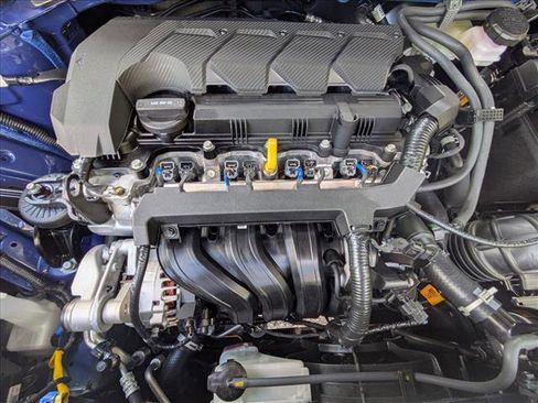 New 2025 Hyundai Venue Limited image 18