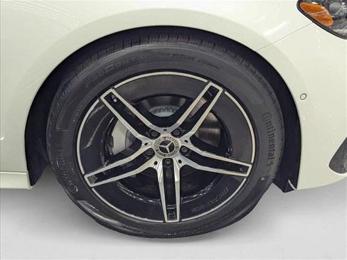 New 2025 Mercedes-Benz E 350 4MATIC Sedan image 9