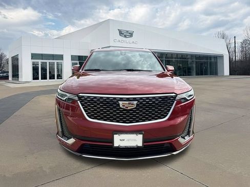 Used 2025 Cadillac XT6 Luxury AWD/4WD image 8