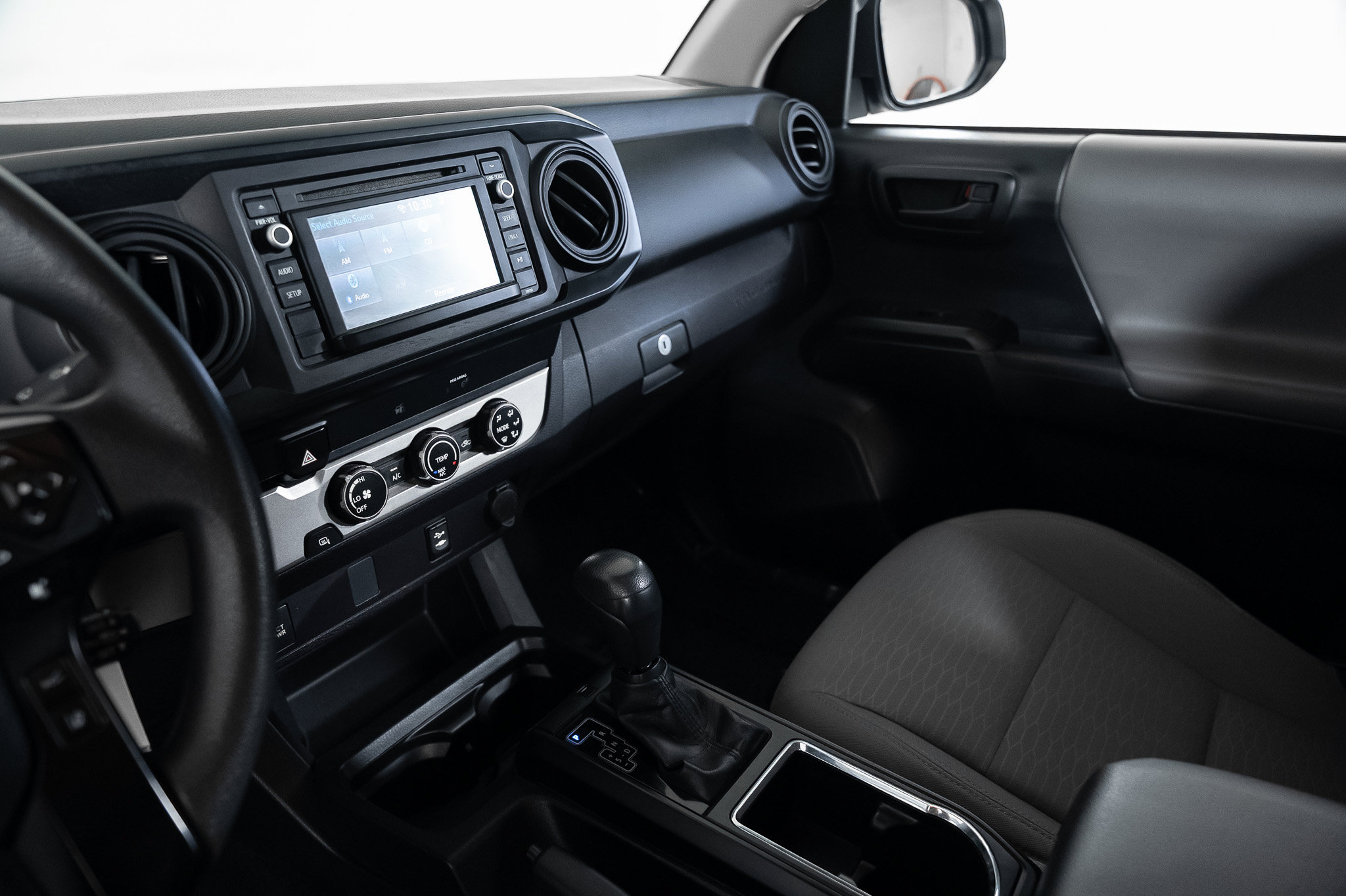 Used 2019 Toyota Tacoma SR w/ SR Convenience Package RWD image 29