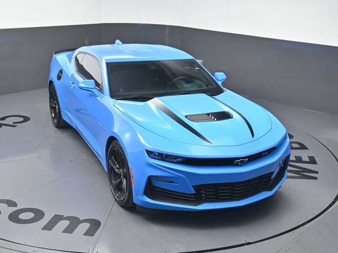 Used 2023 Chevrolet Camaro SS RWD image 29