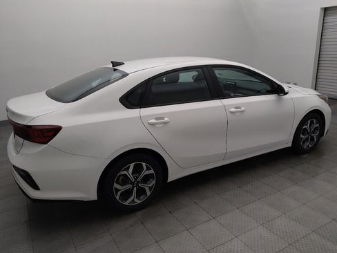 Used 2021 Kia Forte LXS FWD image 10