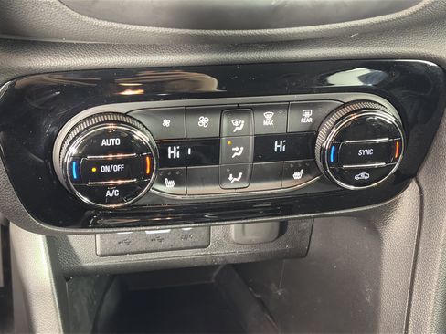 Certified 2023 Buick Encore GX Select FWD image 20