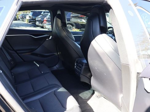 Used 2017 Tesla Model S 100D image 33