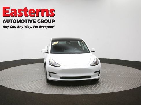Used 2023 Tesla Model 3 Standard Range image 47