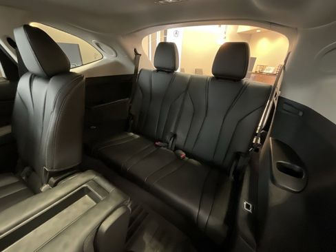 Used 2025 Acura MDX w/ Technology Package image 26