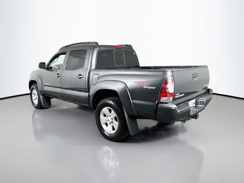 Used 2011 Toyota Tacoma PreRunner w/ TRD Sport Pkg RWD image 5