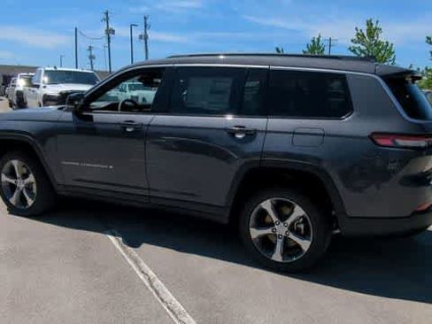 New 2026 Jeep Grand Cherokee L Limited AWD/4WD image 6
