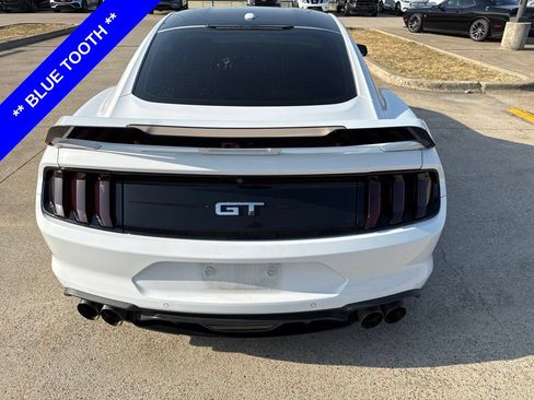 Used 2018 Ford Mustang GT Premium w/ GT Performance Package RWD image 8