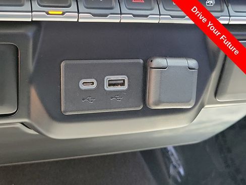Used 2019 GMC Sierra 1500 SLE w/ SLE Value Package RWD image 14