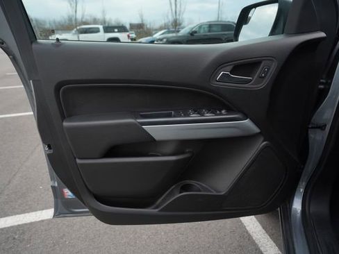 Used 2022 Chevrolet Colorado LT w/ Safety Package image 13