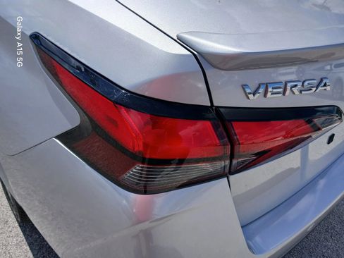 Used 2020 Nissan Versa SR w/ Convenience Package FWD image 12
