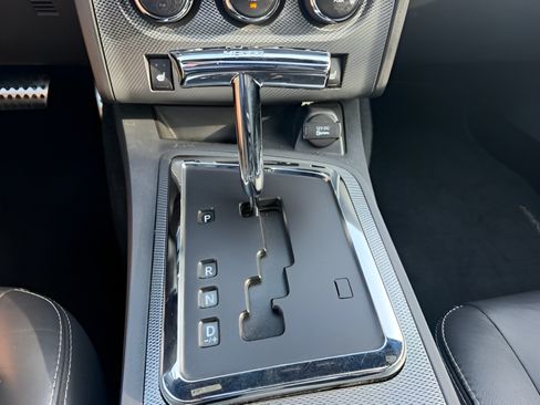 Used 2013 Dodge Challenger R/T RWD image 19