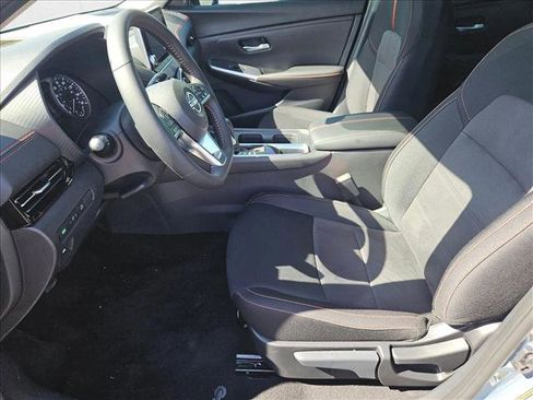 New 2025 Nissan Sentra SR image 4