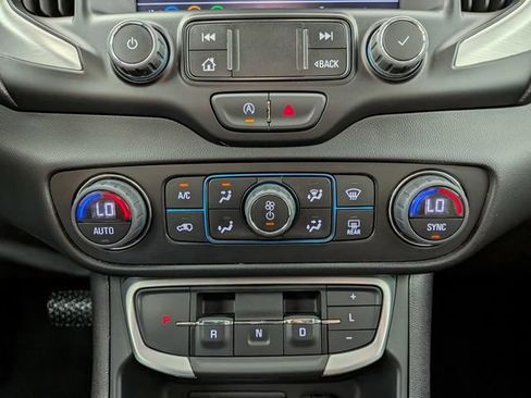 Used 2023 GMC Terrain SLT w/ Elevation Edition AWD/4WD image 21