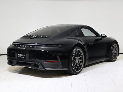 Certified 2025 Porsche 911 Carrera w/ Premium Package image 7