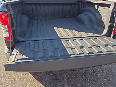 Used 2022 RAM 1500 Big Horn image 8