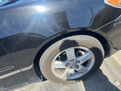 Used 2005 Toyota Camry SE FWD image 5