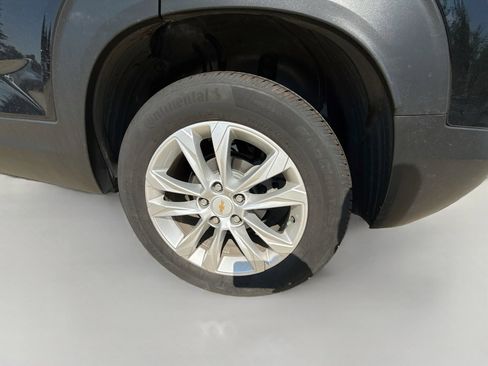 Used 2023 Chevrolet TrailBlazer LS FWD image 10