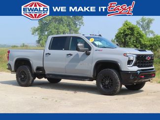 Certified 2024 Chevrolet Silverado 2500 ZR2 w/ Technology Package AWD/4WD video 1