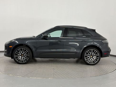 Used 2026 Porsche Macan AWD/4WD image 2