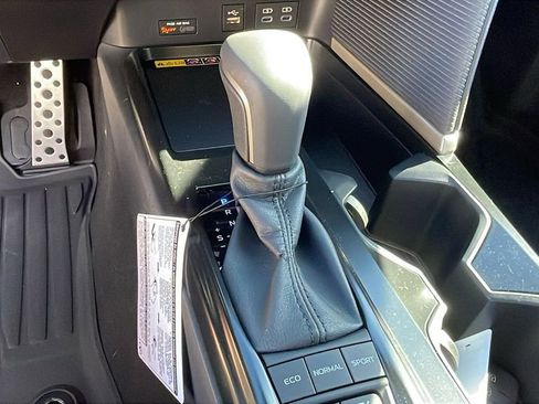 New 2026 Toyota Camry SE image 18