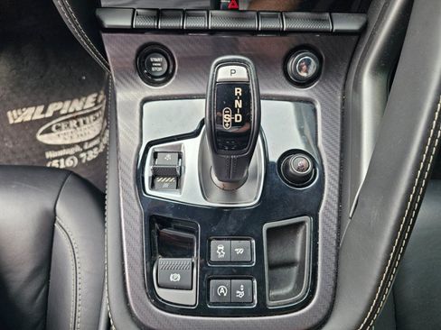 Used 2016 Jaguar F-TYPE R AWD/4WD image 13