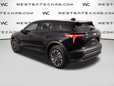 Used 2024 Chevrolet Blazer EV LT AWD/4WD image 46