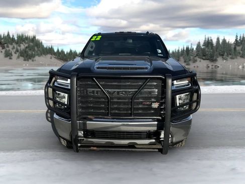 Used 2022 Chevrolet Silverado 3500 LTZ w/ Z71 Off-Road Package image 8