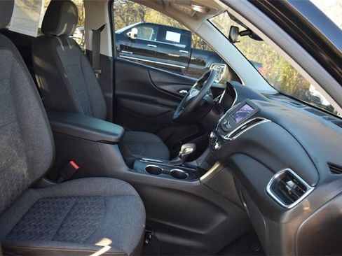 Certified 2024 Chevrolet Equinox LT w/ LPO, Floor Liner Package image 13