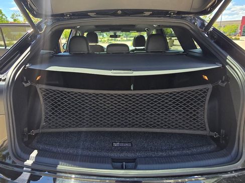 Used 2021 Volkswagen Atlas Cross Sport SE w/ Panoramic Sunroof Package FWD image 31