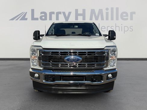 Used 2023 Ford F250 XLT w/ FX4 Off-Road Package image 8