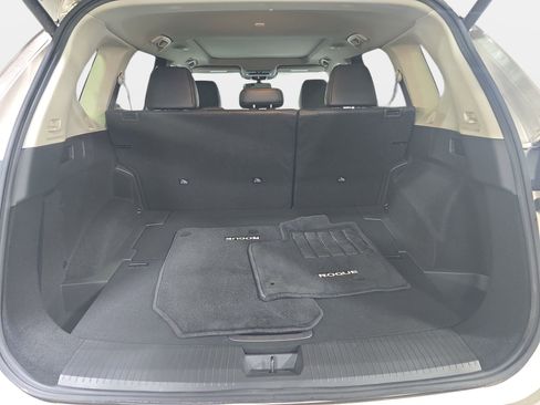Used 2026 Nissan Rogue Platinum w/ Platinum Premium Package AWD/4WD image 12