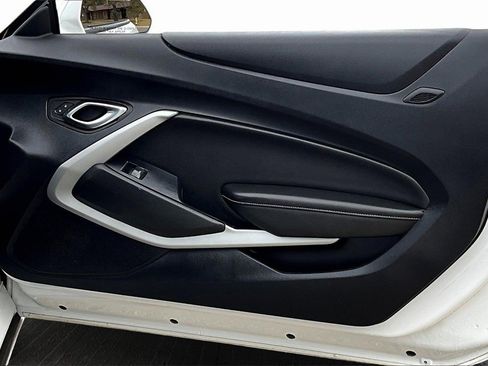 Used 2023 Chevrolet Camaro LT image 19