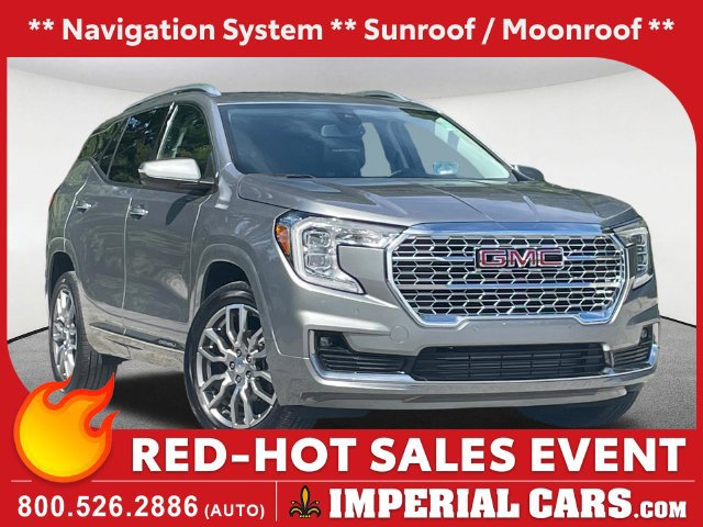 Used 2023 GMC Terrain Denali AWD/4WD image 1
