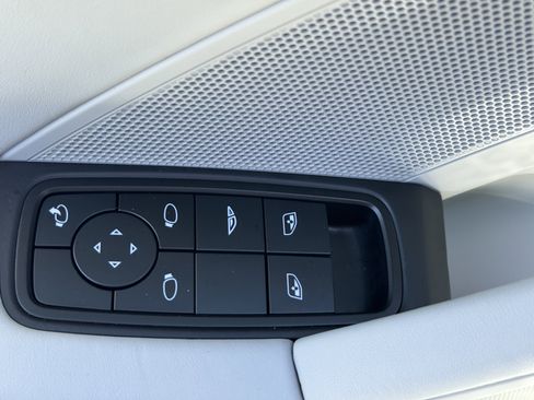 Certified 2025 Porsche 911 Carrera image 19