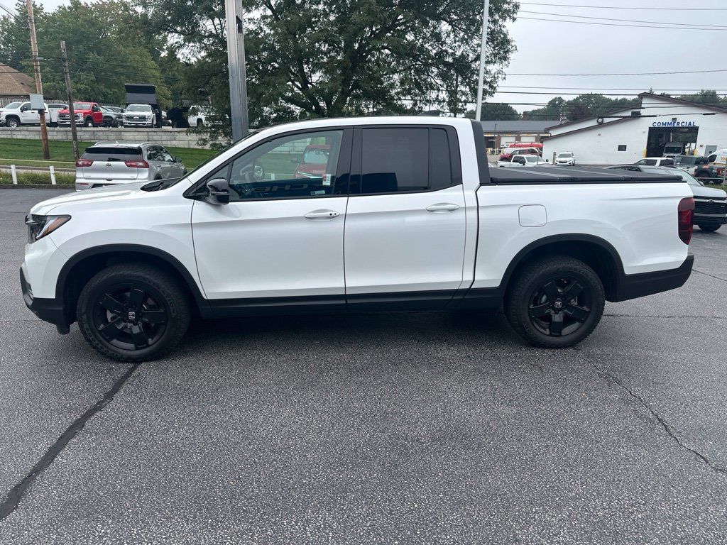 Used 2026 Honda Ridgeline Black Edition image 5