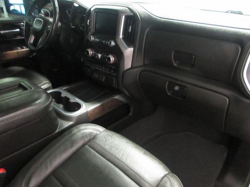 Used 2020 GMC Sierra 3500 Denali w/ Denali Ultimate Package AWD/4WD image 18
