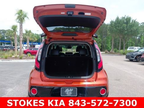 Used 2018 Kia Soul ! w/ Tech Package FWD image 30