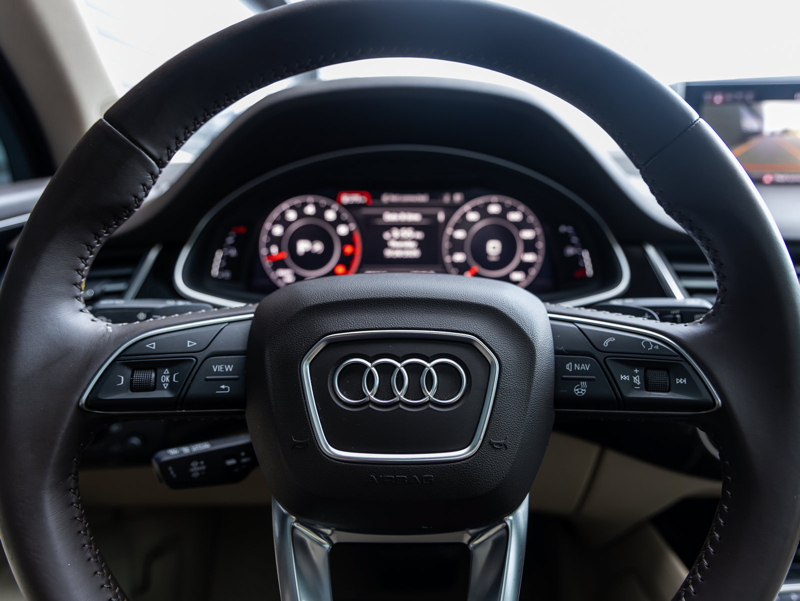 Used 2019 Audi Q7 3.0T Premium Plus w/ Premium Plus Package AWD/4WD image 14