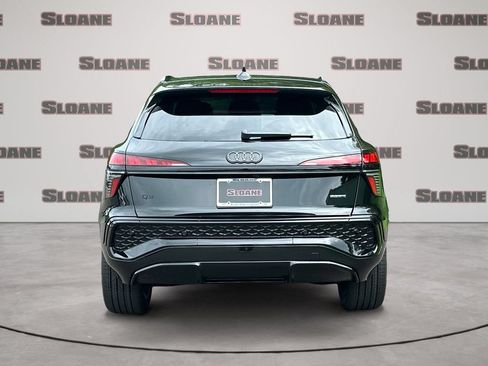 New 2026 Audi Q3 quattro 2.0T AWD/4WD image 4