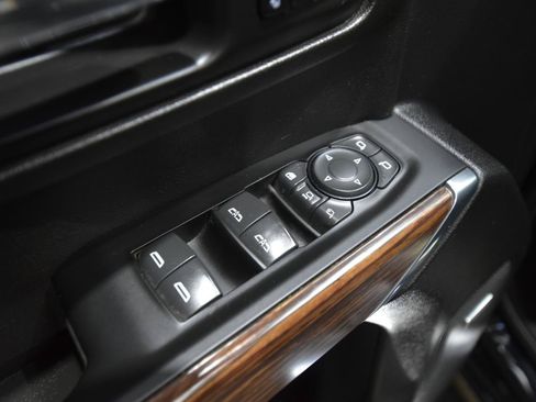 Used 2023 Chevrolet Silverado 3500 High Country w/ Z71 Off-Road Package AWD/4WD image 14