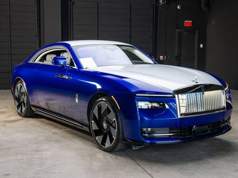 Used 2024 Rolls-Royce Spectre w/ Spectre Launch Package AWD/4WD image 9