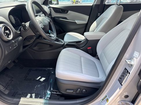 Used 2023 Hyundai Kona SEL w/ Cargo Package AWD/4WD image 9