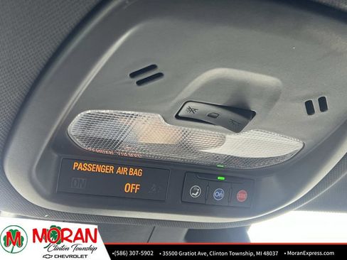 Used 2025 Chevrolet Trax RS w/ Driver Confidence Package FWD image 26