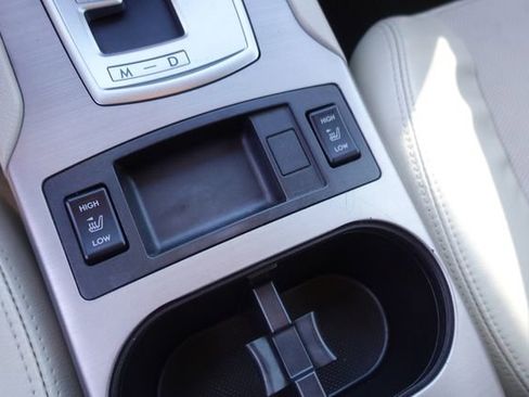 Used 2012 Subaru Outback 3.6R Limited image 20