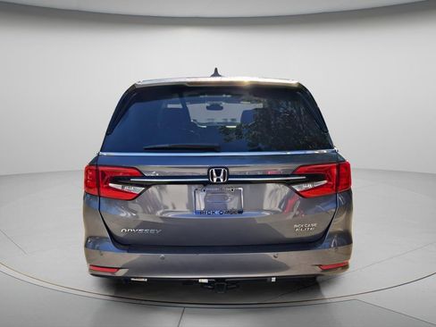 Used 2024 Honda Odyssey Elite image 6