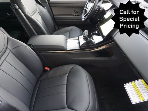 New 2025 Land Rover Range Rover Sport Dynamic SE image 23